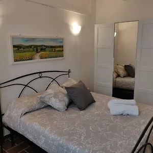 Casa Naldi 2 Apartment